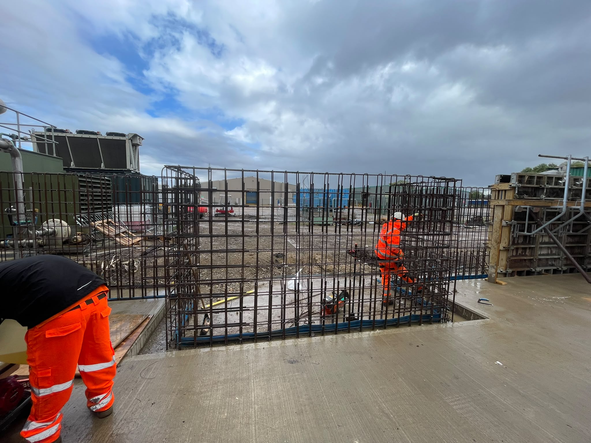 Retaining wall